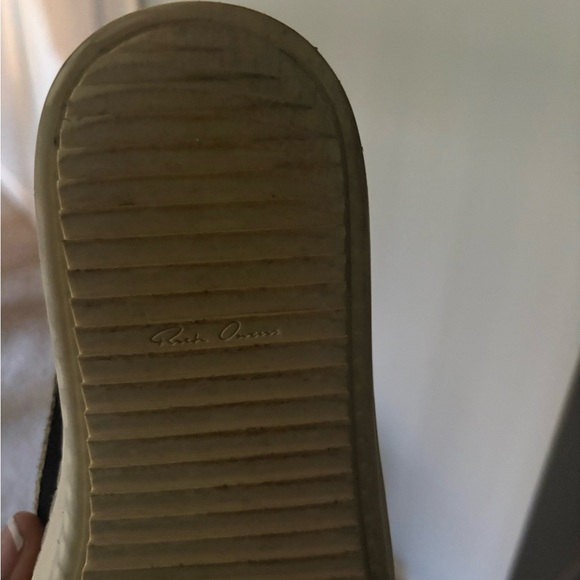 Rick Owens Black and Cream Sneakers - Picture 4 of 4